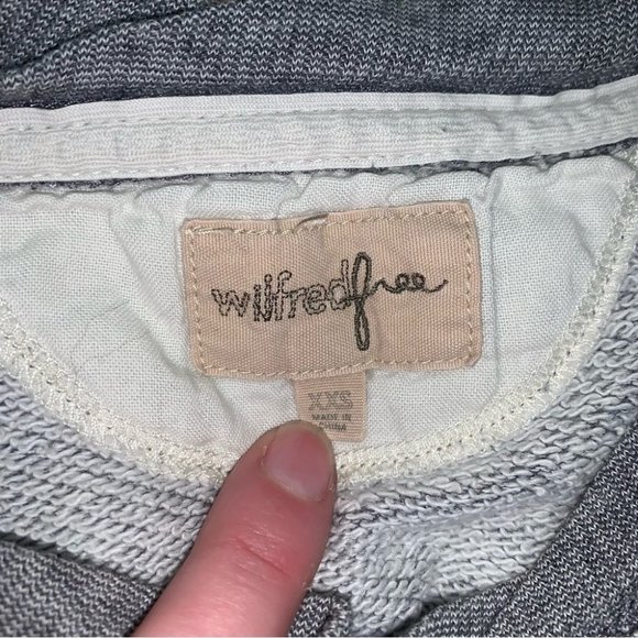 Wilfred Free Sweater Women’s Size XXS Oversized Grey Heathered Crewneck Aritzia - Picture 6 of 7